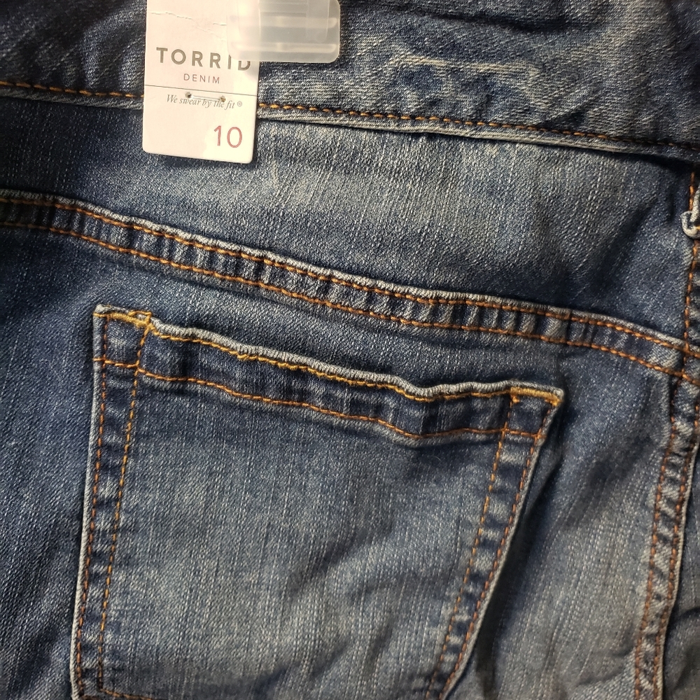 NWT Torrid 10 - Picture 2 of 2